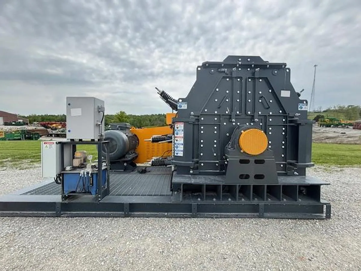 Meka MTI 1115 Impact Crusher 