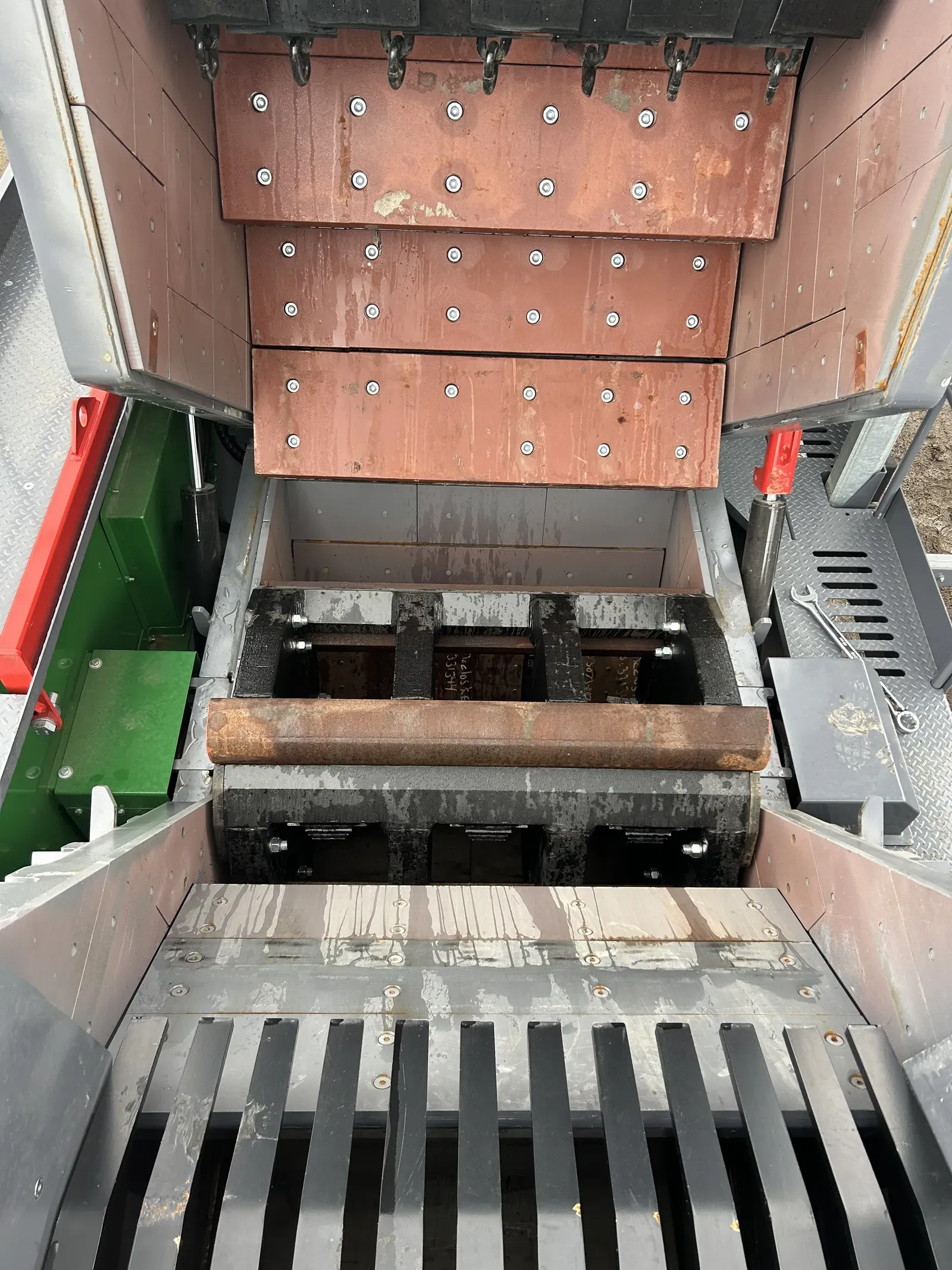 2024 MCCLOSKEY I54V3HD 