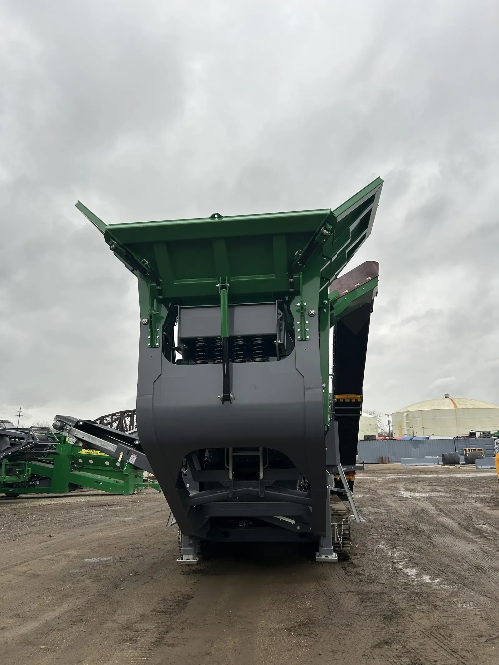 2024 MCCLOSKEY I54V3HD 